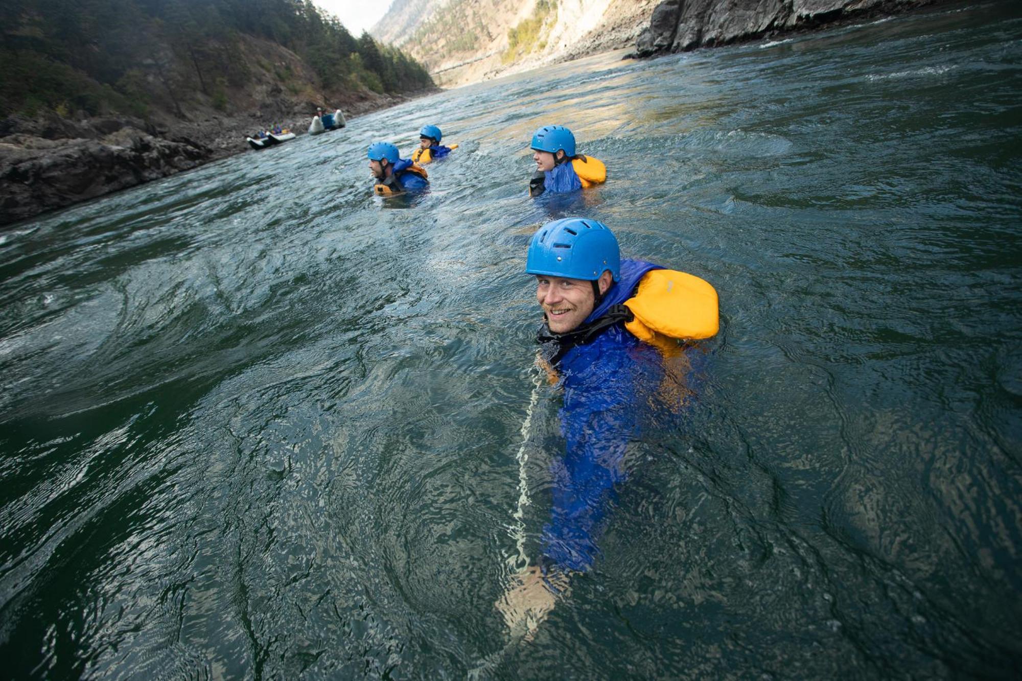 Kumsheen Rafting Resort Lytton Экстерьер фото